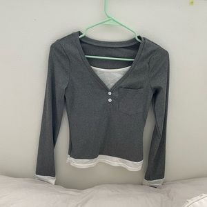 small grey ribbed tee